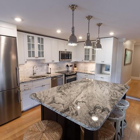 The Newport Lofts - 548 Thames Street Apartment Екстериор снимка