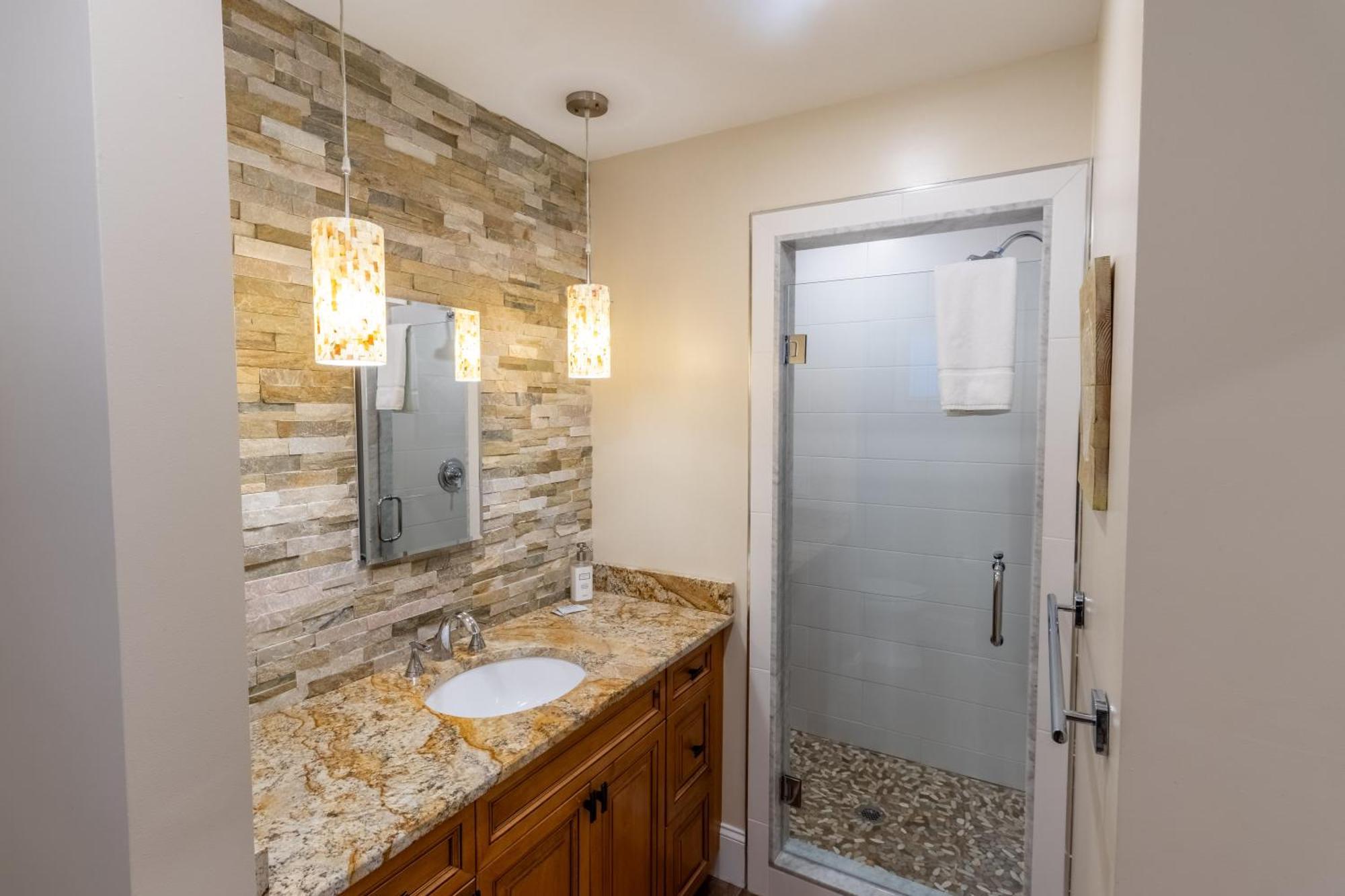 The Newport Lofts - 548 Thames Street Apartment Екстериор снимка
