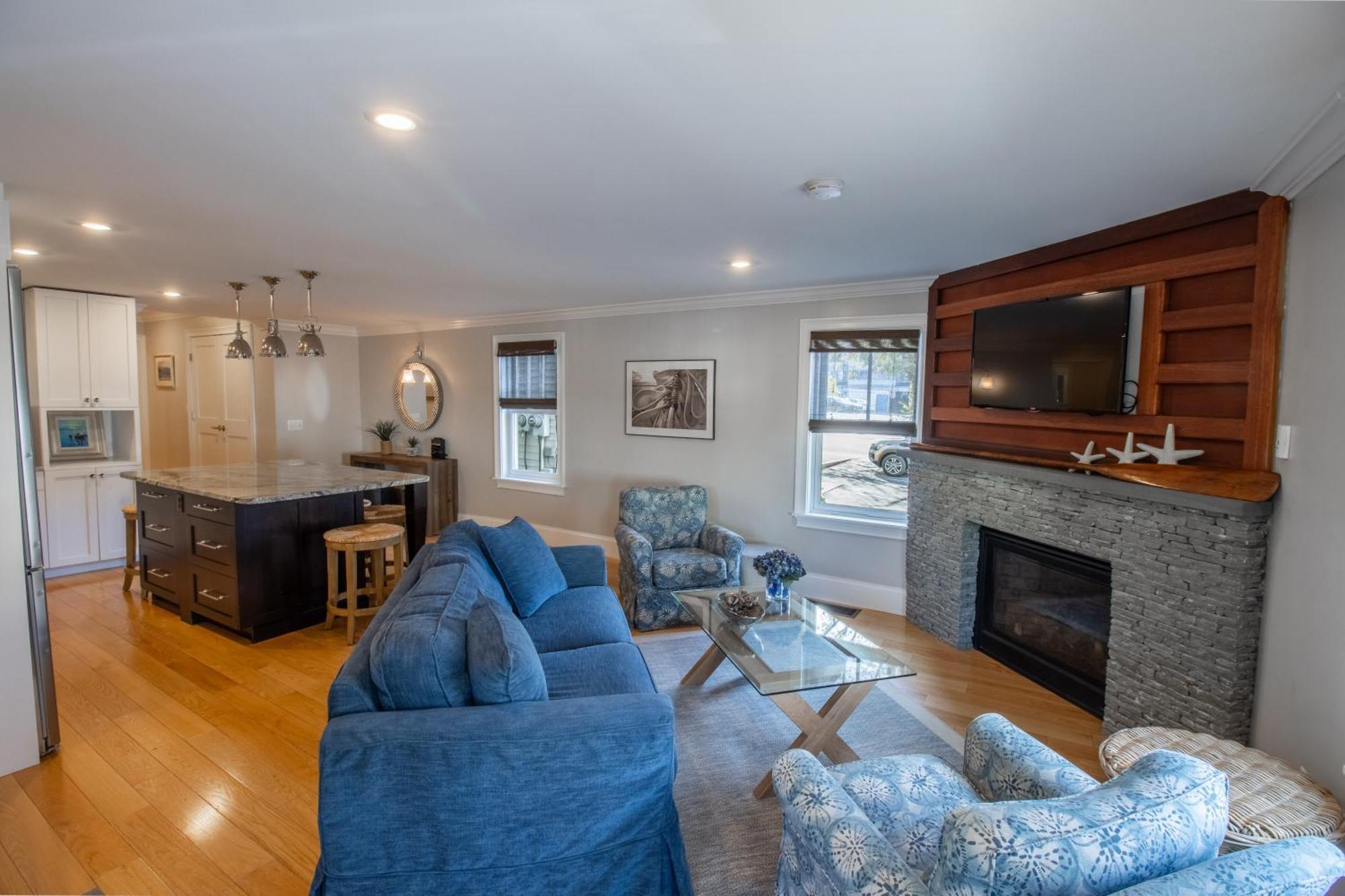 The Newport Lofts - 548 Thames Street Apartment Екстериор снимка