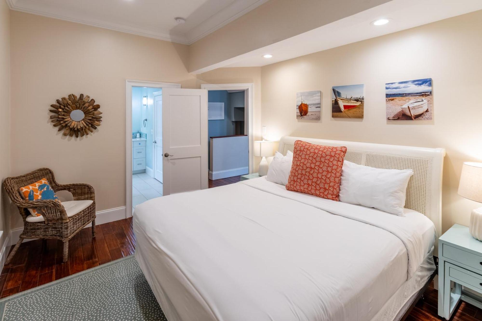 The Newport Lofts - 548 Thames Street Apartment Екстериор снимка