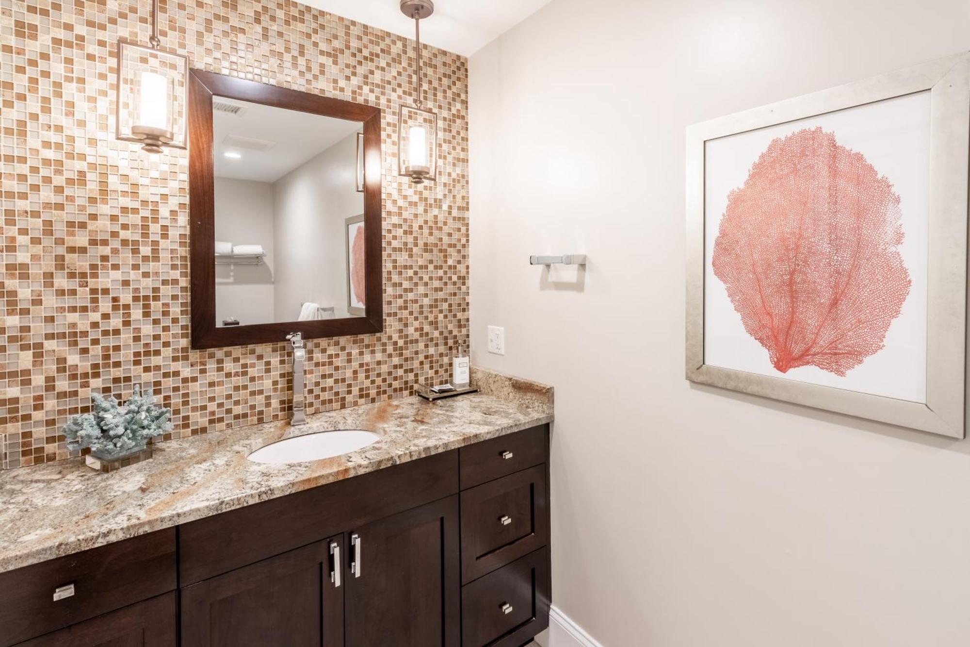 The Newport Lofts - 548 Thames Street Apartment Екстериор снимка