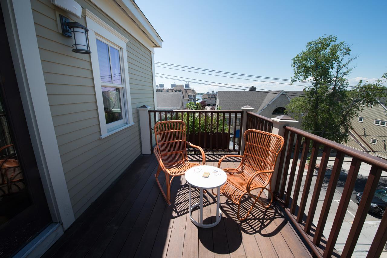 The Newport Lofts - 548 Thames Street Apartment Екстериор снимка